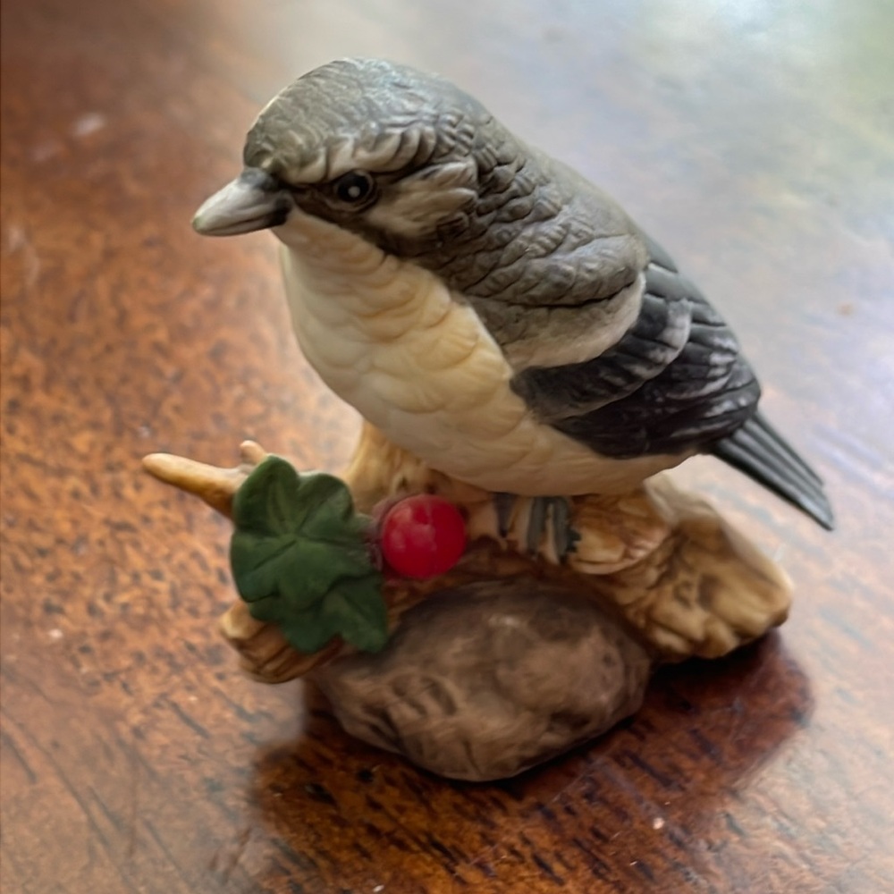 Lefton bird figurine